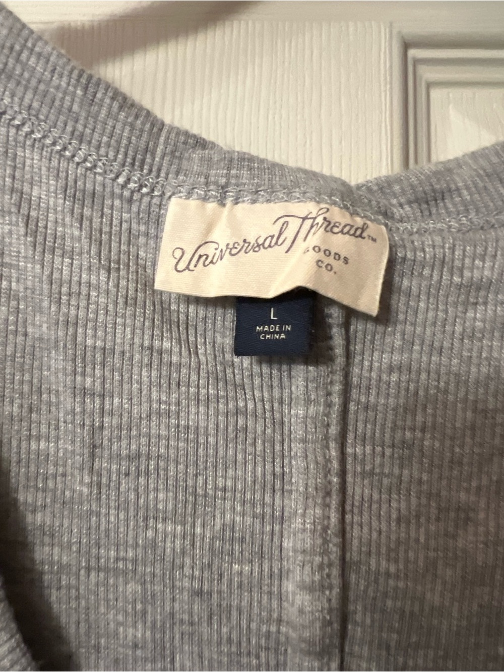 Universal Thread Gray Scoop Neck Long Sleeve Top - Picture 3 of 3